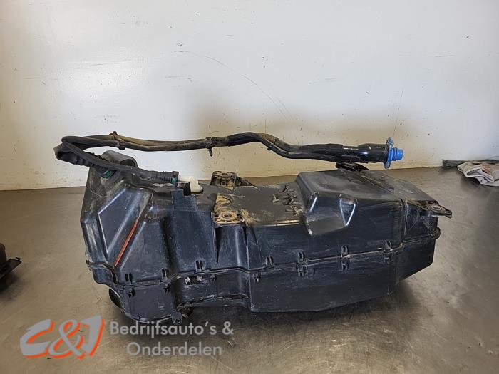 Gebrauchte Adblue Tank Ford Ranger 2.0 EcoBlue 16V 4x4 Preis € 393,75 Margenregelung angeboten von C&J Bedrijfsauto's & Onderdelen
