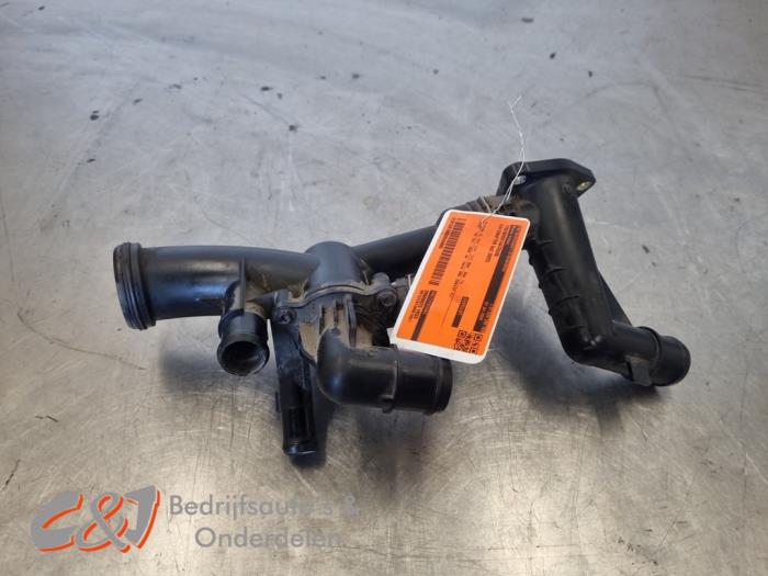 Begagnade Termostathus Volkswagen Crafter (SY) 2.0 TDI FWD Pris € 26,25 Marginaltabell erbjuds av C&J Bedrijfsauto's & Onderdelen