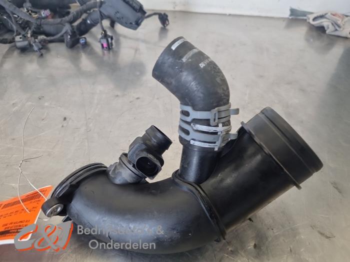 Gebrauchte Intercooler Rohr Volkswagen Crafter (SY) 2.0 TDI FWD Preis € 89,25 Margenregelung angeboten von C&J Bedrijfsauto's & Onderdelen