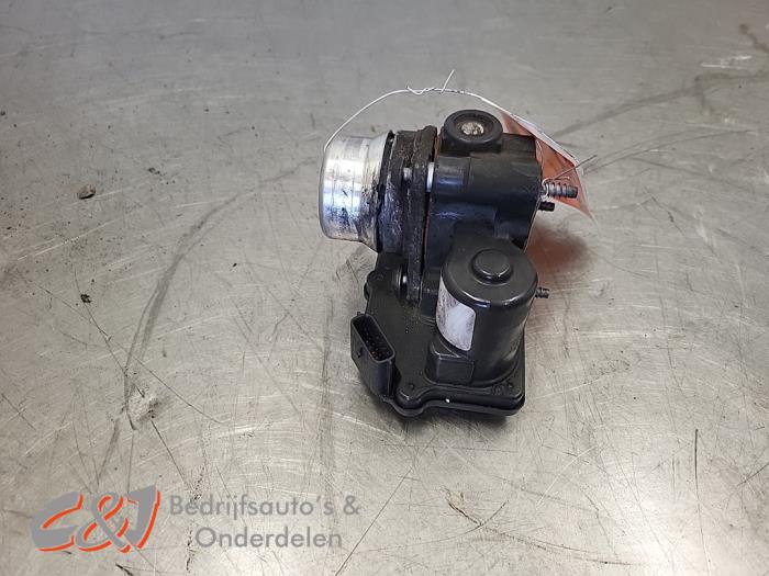 Gebrauchte Drosselklappengehäuse Renault Trafic (1FL/2FL/3FL/4FL) 1.6 dCi 145 Twin Turbo Preis € 78,75 Margenregelung angeboten von C&J Bedrijfsauto's & Onderdelen