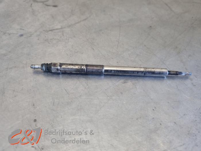 Gebrauchte Glühkerze Renault Master III (MA/MB/MC/MD/MH/MF/MG/MH) 2.3 dCi 16V Preis € 8,40 Margenregelung angeboten von C&J Bedrijfsauto's & Onderdelen