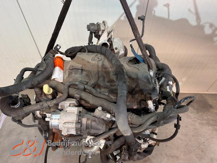 Engine from a Ford Transit Custom 2.0 TDCi 16V Eco Blue 130 2022