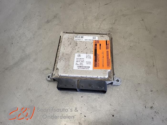 Used Engine management computer Mercedes Sprinter 3,5t (906.63) 313 CDI 16V Price € 131,25 Margin scheme offered by C&J Bedrijfsauto's & Onderdelen