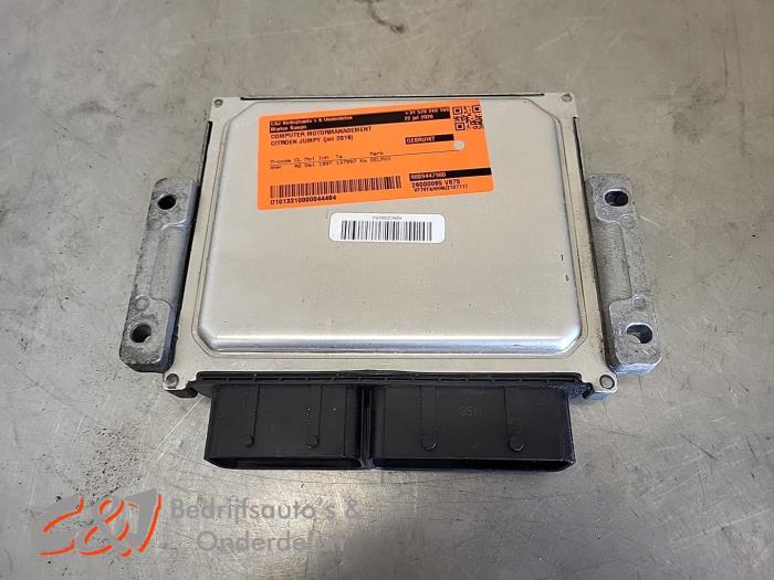 Used Engine management computer Citroen Jumpy 2.0 Blue HDI 180 Price € 131,25 Margin scheme offered by C&J Bedrijfsauto's & Onderdelen