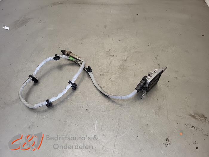 Usados Sensor Nox Renault Trafic (1FL/2FL/3FL/4FL) 2.0 dCi 16V 110 Precio € 131,25 Norma de margen ofrecido por C&J Bedrijfsauto's & Onderdelen