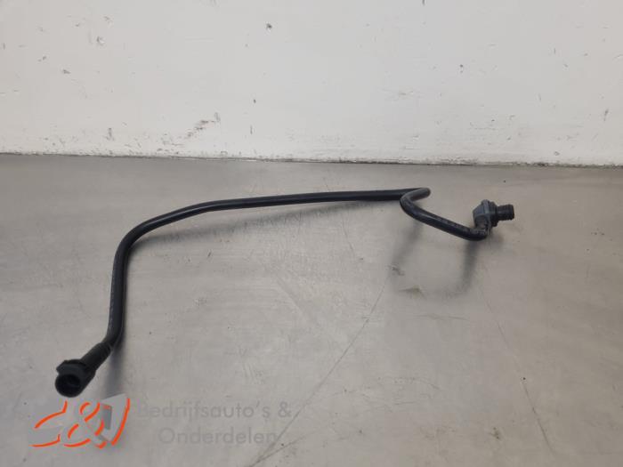 Gebrauchte Leitung (sonstige) Volkswagen Transporter T6 2.0 TDI 150 Preis € 15,75 Margenregelung angeboten von C&J Bedrijfsauto's & Onderdelen