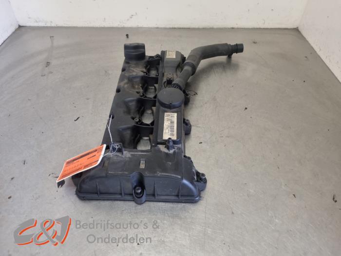 Gebrauchte Ventildeckel Mercedes Vito (447.6) 2.2 116 CDI 16V Preis € 52,50 Margenregelung angeboten von C&J Bedrijfsauto's & Onderdelen