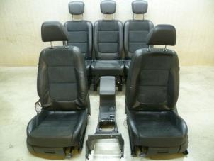 Used Set of upholstery (complete) Volkswagen Sharan (7N) Price € 665,50 Inclusive VAT offered by NNP Automotive Group