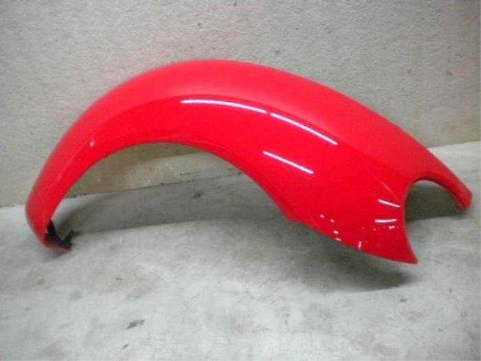 Mudguard left-rear from a Volkswagen New Beetle (9C1/9G1)  2002