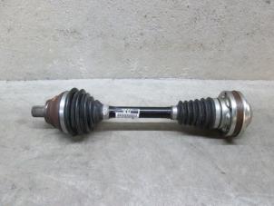 Used Front drive shaft, left Volkswagen Golf VI (5K1) Price € 169,40 Inclusive VAT offered by NNP Automotive Group