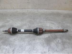 Used Front drive shaft, right Renault Laguna Coupé (DT) 3.5 V6 24V Price € 169,40 Inclusive VAT offered by NNP Automotive Group