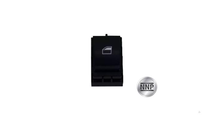 Interruptor de ventanilla eléctrica de un BMW 1 serie (F21)  2014