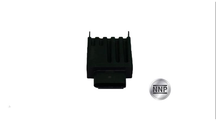 Usagé Module pompe carburant Volkswagen Golf VII (AUA) 2.0 TDI 150 16V Prix € 54,45 Prix TTC proposé par NNP Automotive Group