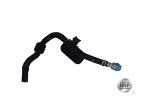 Used Fuel line Volkswagen Golf VII (AUA) Price € 6,05 Inclusive VAT offered by NNP Automotive Group