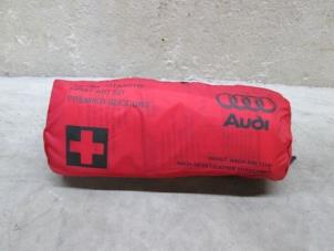 New First aid kit Audi A3 (8P1) Price € 6,05 Inclusive VAT offered by NNP Automotive Group