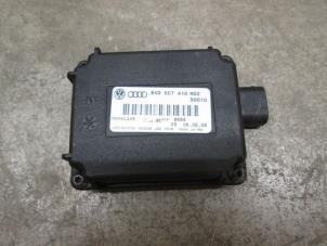 Used Garagedeur opener Audi A4 Avant (B8) Price € 60,50 Inclusive VAT offered by NNP Automotive Group
