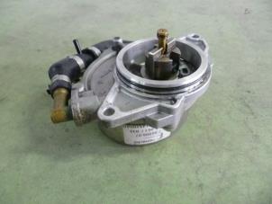 Used Vacuum pump (diesel) Audi A4 Avant (B8) Price € 121,00 Inclusive VAT offered by NNP Automotive Group