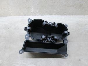 Used Cup holder Audi A4 (B8) Price € 12,10 Inclusive VAT offered by NNP Automotive Group