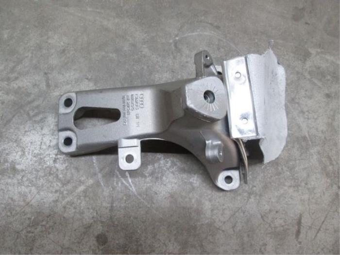 Used Engine mount Audi A5 Sportback (8TA) Price € 18,15 Inclusive VAT offered by NNP Automotive Group