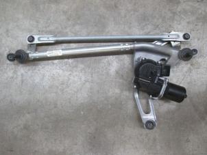 Used Front wiper motor Audi A5 Sportback (F5A/F5F) Price € 102,85 Inclusive VAT offered by NNP Automotive Group