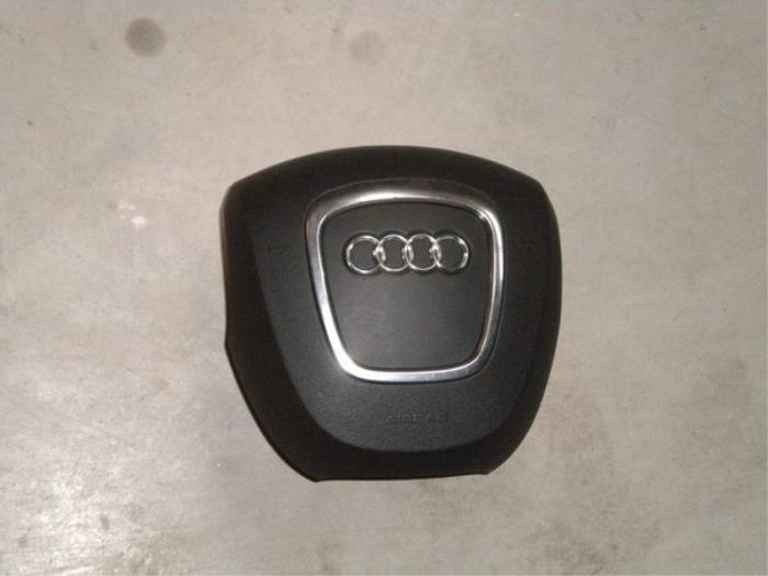 Airbag izquierda (volante) de un Audi A8 (D3)  2004