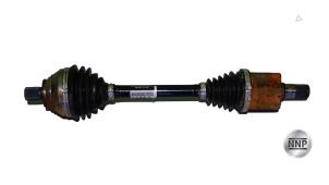Used Front drive shaft, left Seat Ateca (5FPX) Price € 217,80 Inclusive VAT offered by NNP Automotive Group