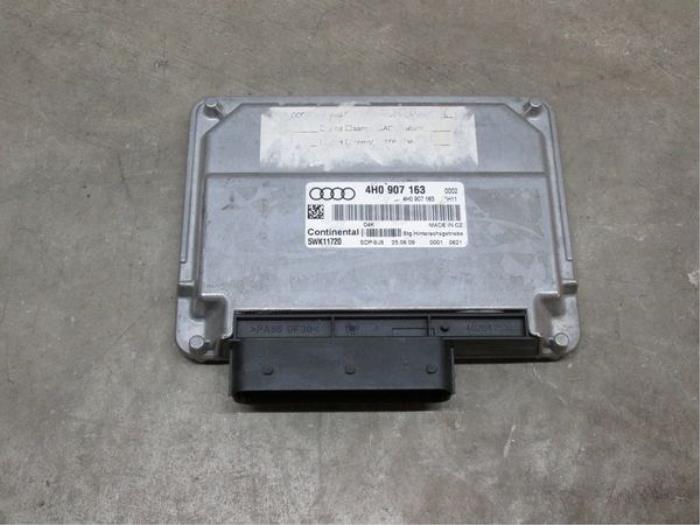 Transfer module 4x4 d'un Audi A8 (D4)  2011