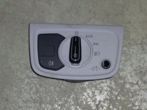 Usados Interruptor de luz Audi A8 (D4) Precio € 48,40 IVA incluido ofrecido por NNP Automotive Group