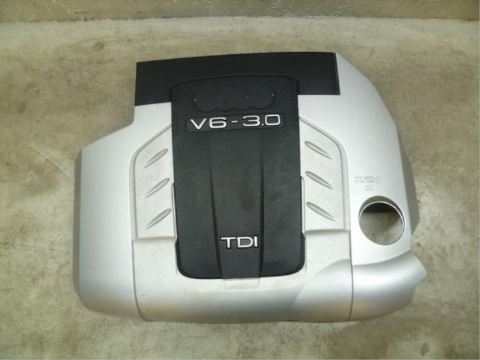 Motor Schutzblech van een Audi Q7 (4LB) 3.0 TDI V6 24V 2007
