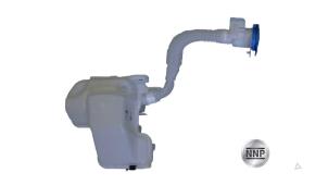 New Front windscreen washer reservoir Volkswagen Tiguan (AD1) 1.5 TSI 16V Evo BlueMotion Technology Price € 42,35 Inclusive VAT offered by NNP Automotive Group