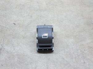 Gebrauchte Elektrisches Fenster Schalter BMW B3 Touring (F31) Preis € 8,47 Mit Mehrwertsteuer angeboten von NNP Automotive Group