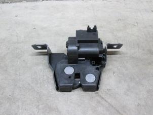Usagé Mécanique de verrouillage hayon Mini Mini (F56) Prix € 30,25 Prix TTC proposé par NNP Automotive Group