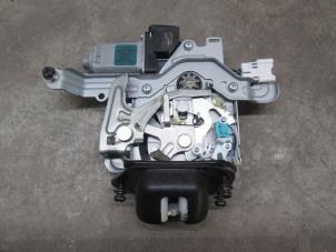 New Tailgate lock mechanism Nissan X-Trail (T32) Price € 175,45 Inclusive VAT offered by NNP Automotive Group