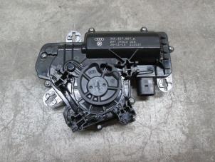 New Tailgate lock mechanism Volkswagen Passat Variant (3G5) Price € 90,75 Inclusive VAT offered by NNP Automotive Group