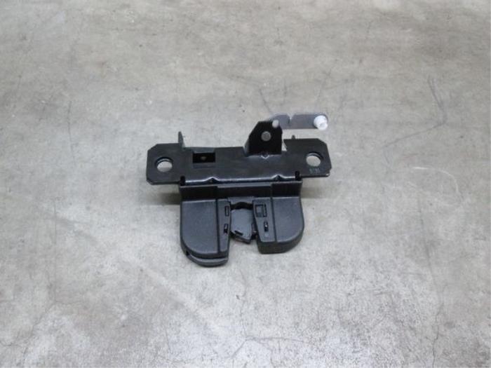 Tailgate lock mechanism Volkswagen Transporter T5 7H0827506C