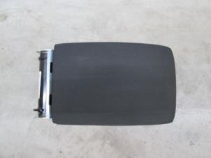 Used Armrest Volkswagen Sharan (7N) Price € 78,65 Inclusive VAT offered by NNP Automotive Group