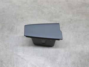 Used Rear ashtray Volkswagen Golf Plus (5M1/1KP) Price € 12,10 Inclusive VAT offered by NNP Automotive Group