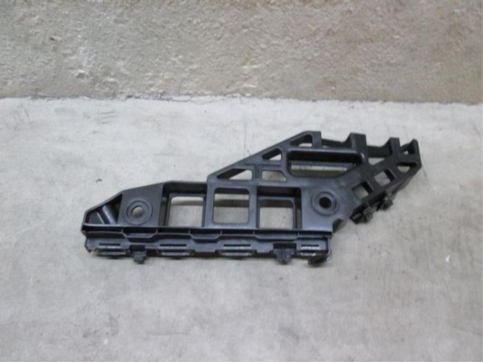 Front bumper bracket, right from a Volkswagen Scirocco (137/13AD)  2015