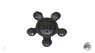 Used Hub cap Audi Q5 (8RB) Price € 12,10 Inclusive VAT offered by NNP Automotive Group