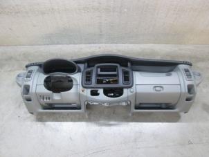 Used Dashboard Renault Trafic New (FL) Price € 423,50 Inclusive VAT offered by NNP Automotive Group