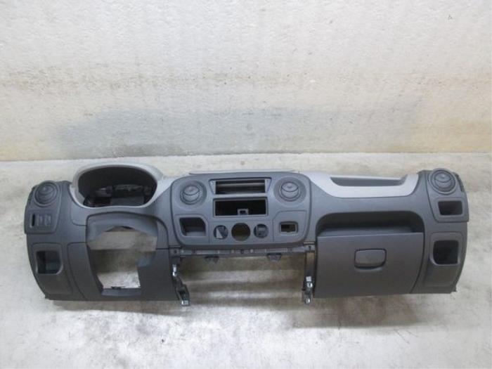 Używane Panel Renault Master III (FV) Cena € 544,50 Z VAT oferowane przez NNP Automotive Group