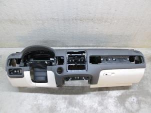 Used Dashboard Volkswagen Touareg (7PA/PH) Price € 477,95 Inclusive VAT offered by NNP Automotive Group