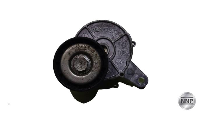 Usados Rodillo tensor correa múltiple Volkswagen Golf VII (AUA) 1.6 TDI BMT 16V Precio € 21,78 IVA incluido ofrecido por NNP Automotive Group