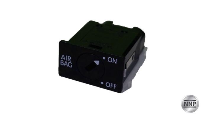 Airbag switch from a Audi A4 (B8)  2012