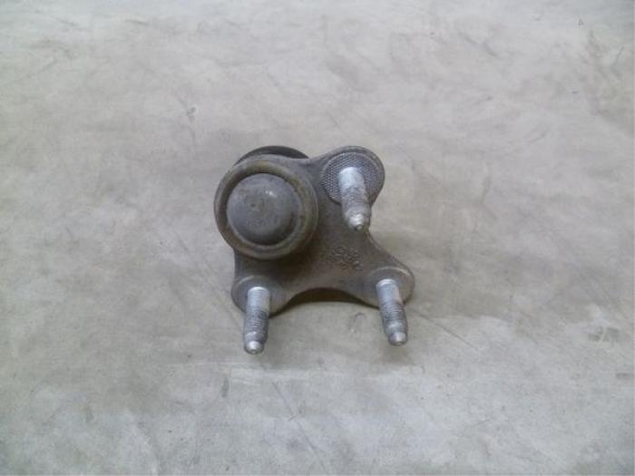 Steering knuckle ball joint from a Volkswagen Touran (1T3)  2011
