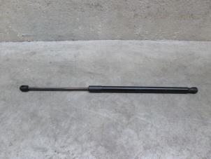Used Rear gas strut, right Volkswagen Passat Variant (3G5) Price € 12,10 Inclusive VAT offered by NNP Automotive Group