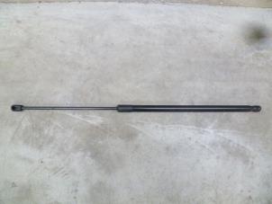Used Rear gas strut, left Volkswagen Beetle (16AB) Price € 12,10 Inclusive VAT offered by NNP Automotive Group