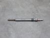 Glow plug from a Volkswagen Touareg (7PA/PH), SUV, 2010 / 2018 2011
