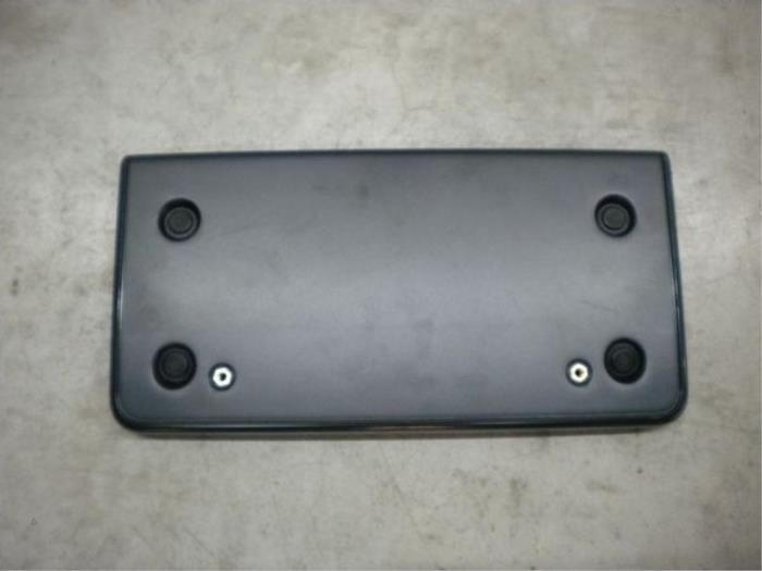 Front registration plate holder from a Volkswagen Golf VII (AUA)  2013