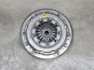 Used Clutch kit (complete) Volkswagen New Beetle (9C1/9G1) 1.4 16V Price € 175,45 Inclusive VAT offered by NNP Automotive Group